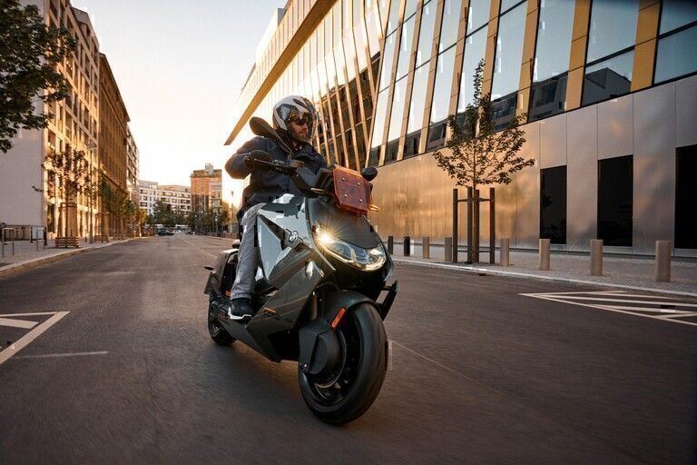 BMW Motorrad celebra el primer aniversario de la llegada de su scooter eléctrico a Costa Rica en el marco del Día del Ambiente